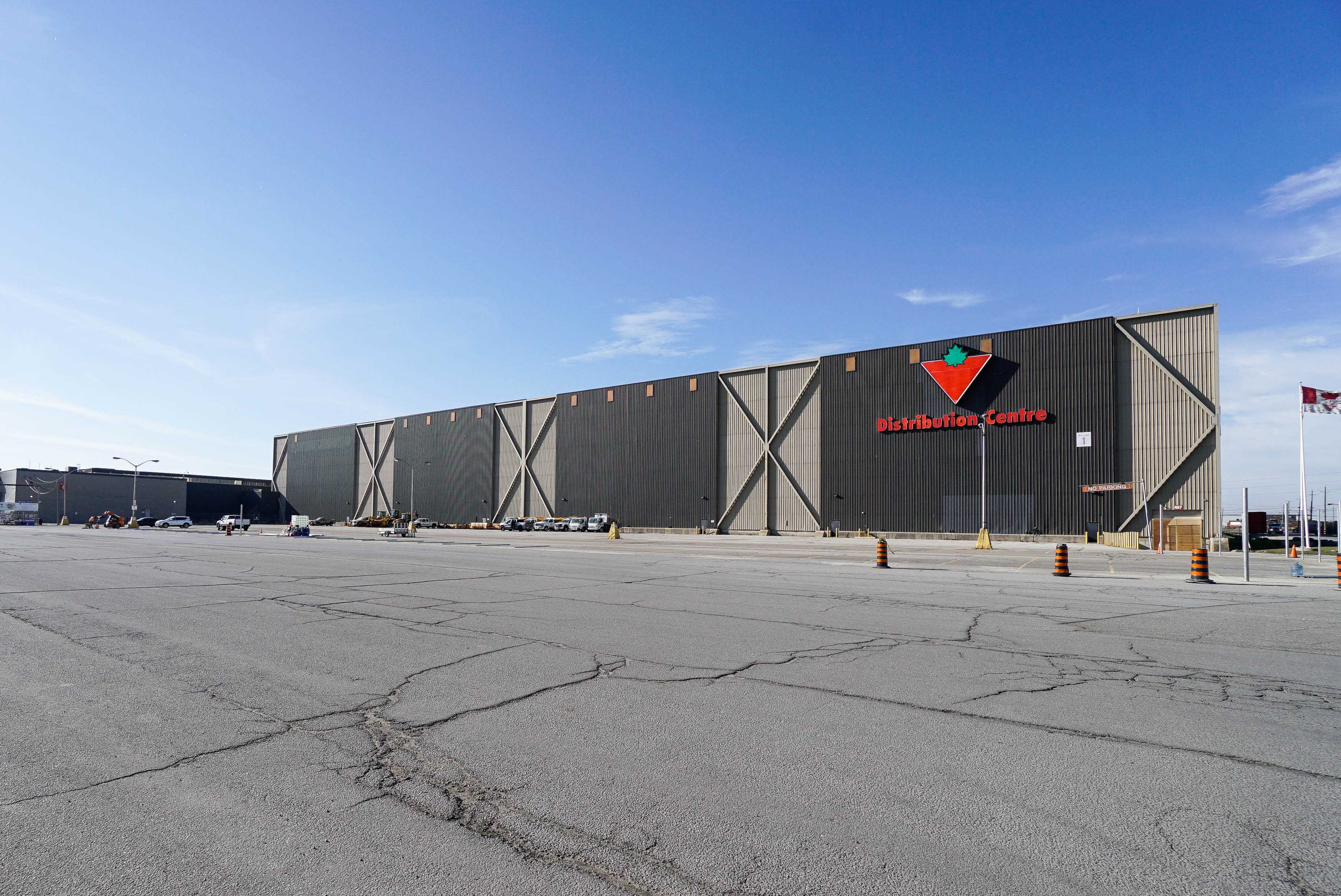 Canadian Tire Warehouse