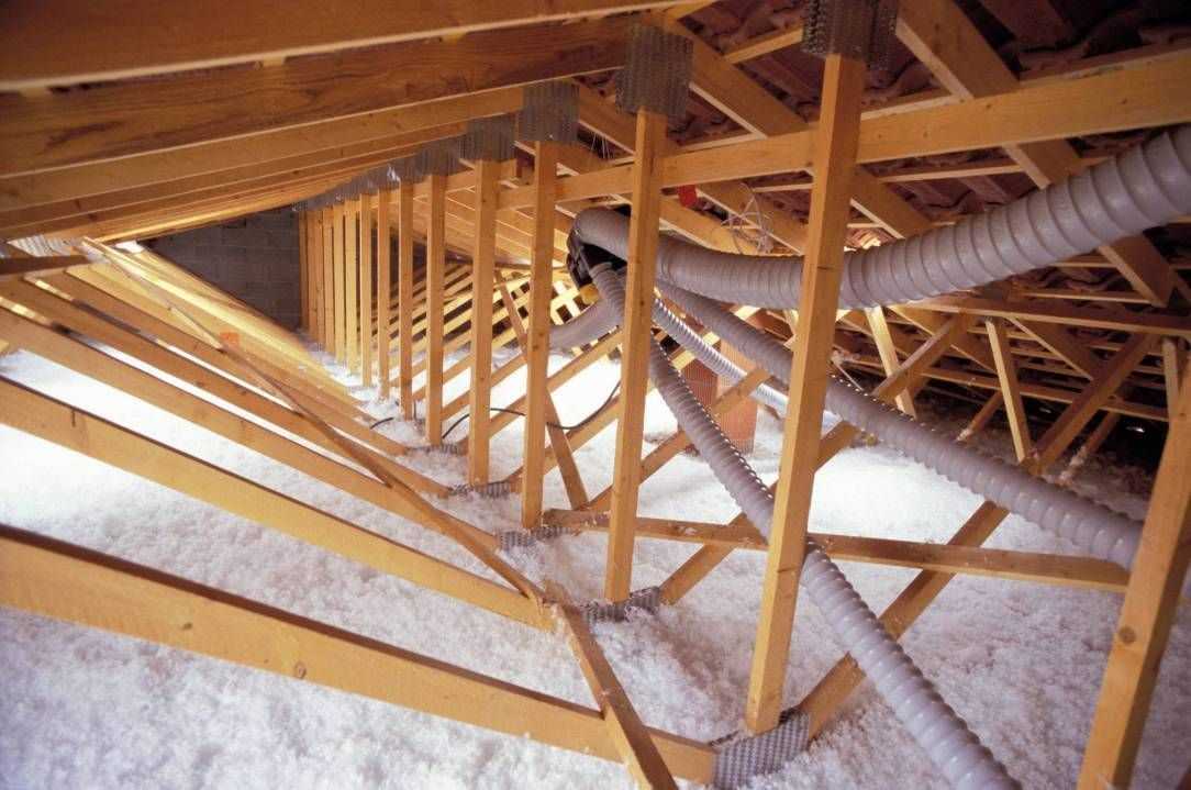 5 MYTHS ABOUT BLOWN-IN INSULATION